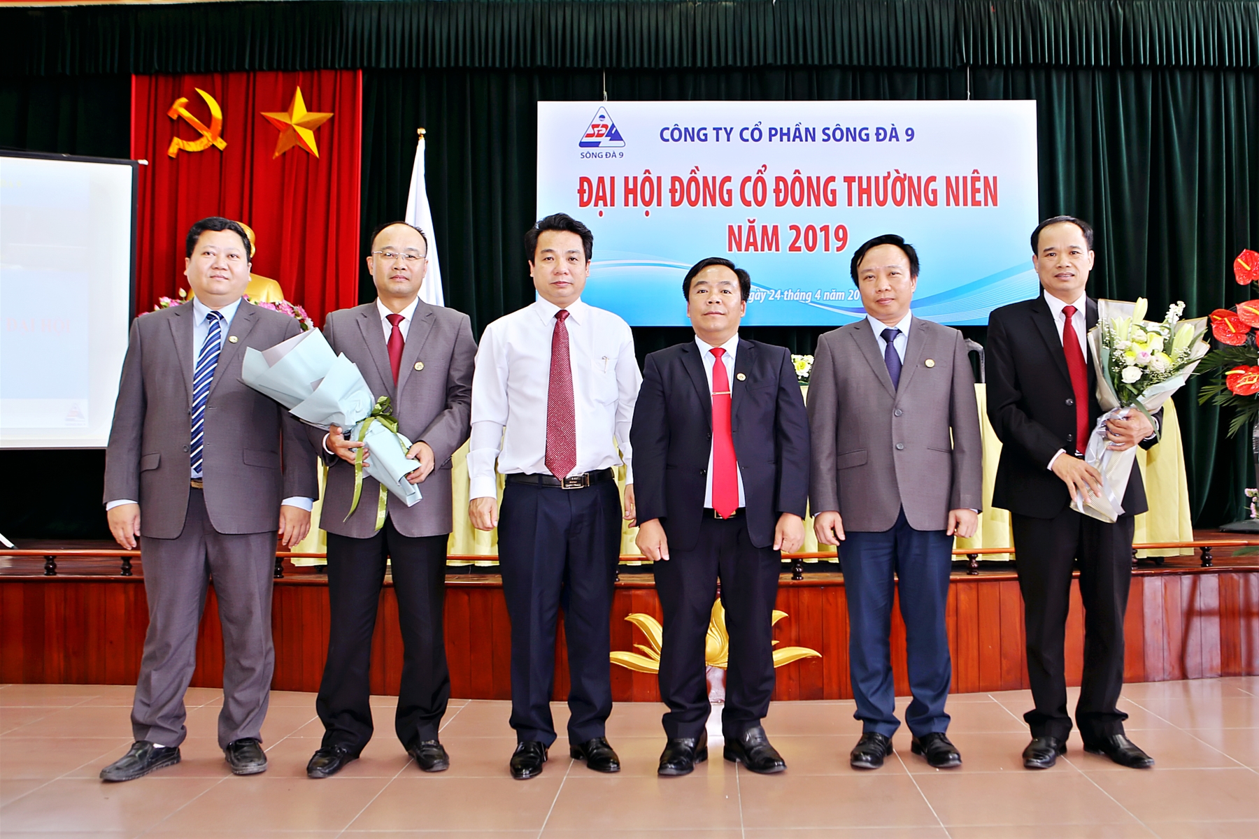 Công ty cổ phần Sông Đà 9 tổ chức thành công Đại hội đồng cổ đông năm 2019